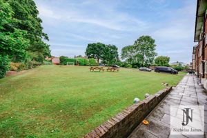 Photo 39- click for photo gallery